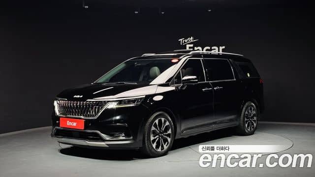 Kia Carnival, 2022