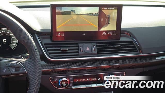Audi SQ5, 2022