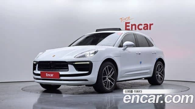 Porsche Macan, 2022