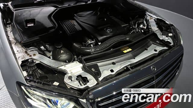 Mercedes-Benz E-Class, 2020