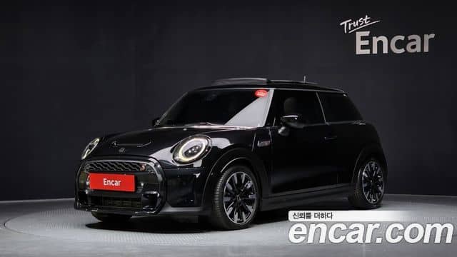 Mini Cooper S, 2022