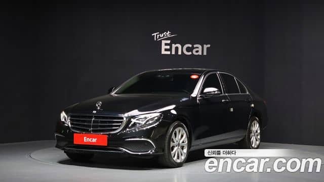 Mercedes-Benz E-Class, 2020