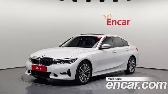 BMW 3 Series, 2021