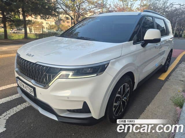 Kia Carnival, 2023