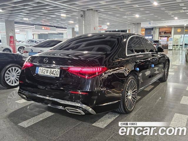 Mercedes-Benz S-Class, 2022