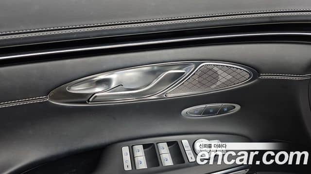 Genesis GV70, 2021