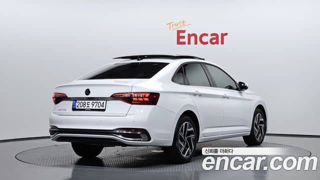 Volkswagen Jetta, 2024