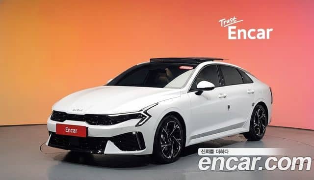 Kia K5, 2025
