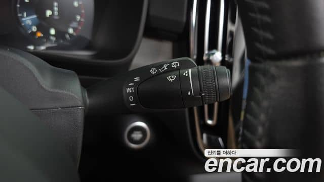 Volvo XC40, 2020