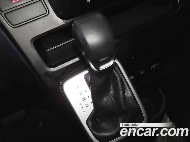 Hyundai Staria, 2023