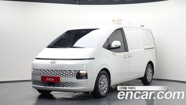 Hyundai Staria, 2021