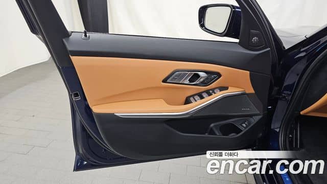BMW 3 Series, 2025