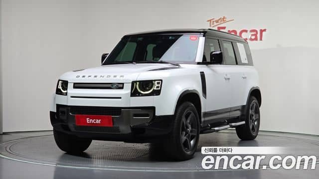 Land Rover Defender, 2024