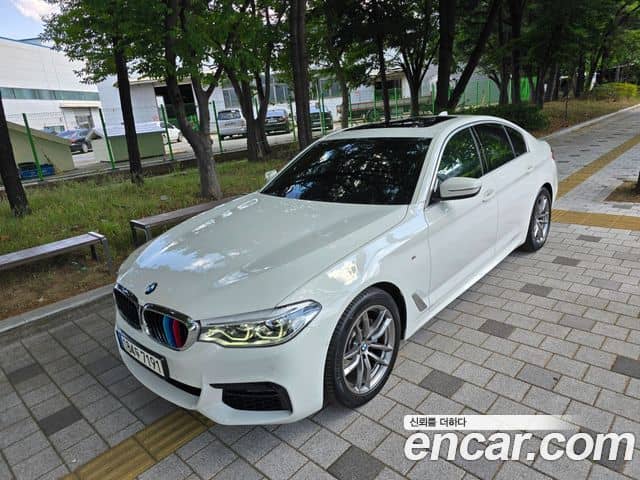 BMW 5 Series, 2020