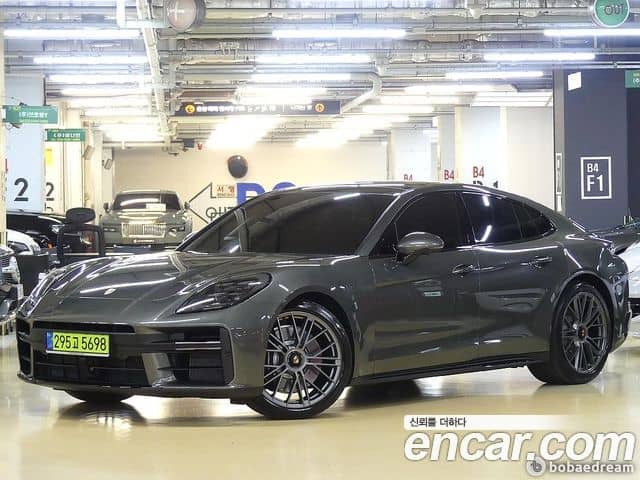 Porsche Panamera, 2025