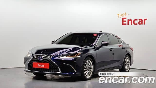 Lexus ES300h, 2019