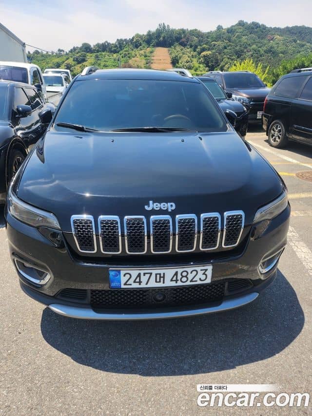 Jeep Cherokee, 2021