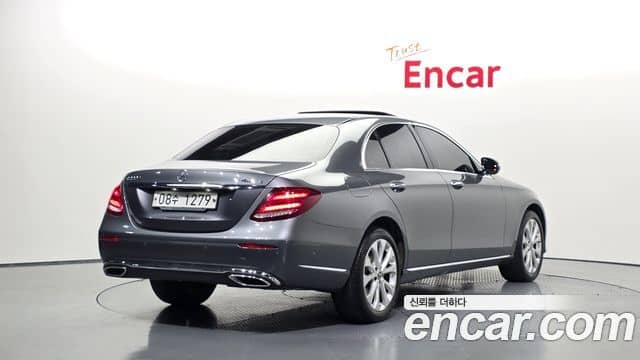 Mercedes-Benz E-Class, 2018