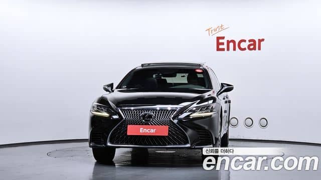 Lexus LS500, 2018