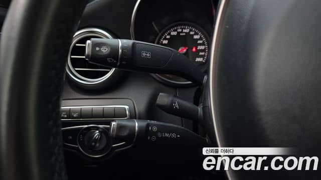 Mercedes-Benz C-Class, 2018