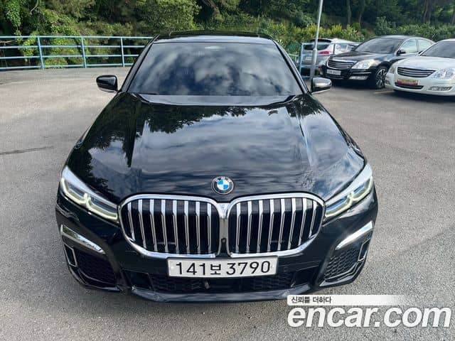 BMW 7 Series, 2019