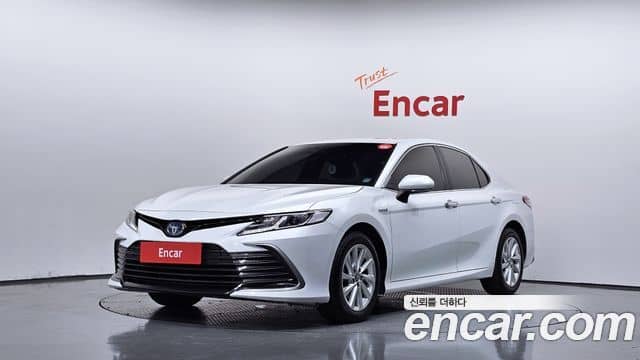 Toyota Camry, 2023