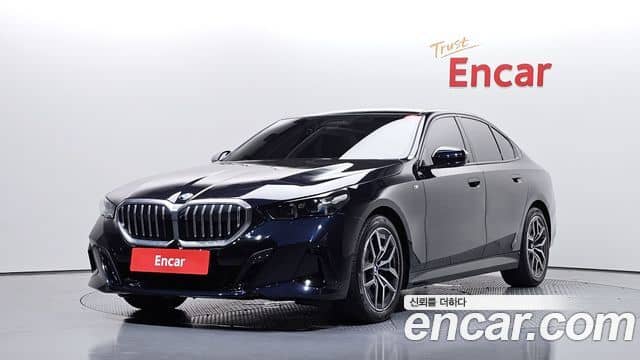 BMW 5 Series, 2024