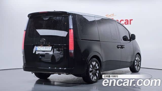Hyundai Staria, 2022
