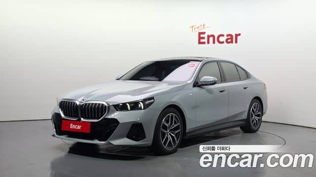 BMW 5 Series, 2024