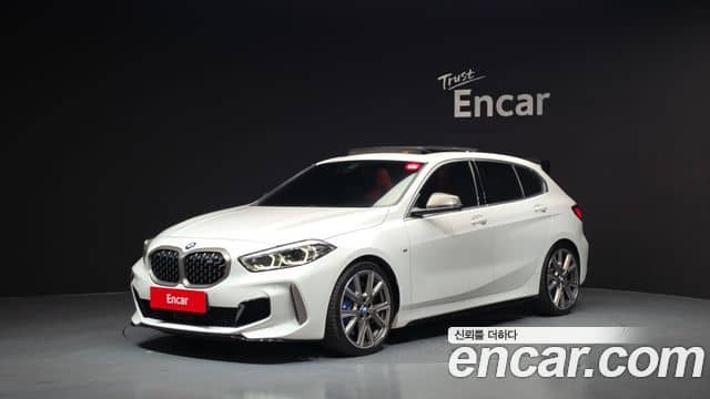 BMW 1 Series, 2023