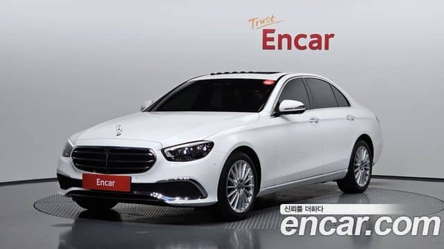 Mercedes-Benz E-Class, 2023