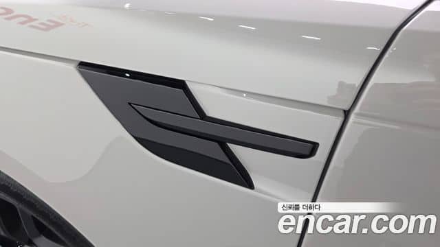Land Rover Range Rover Sport, 2025