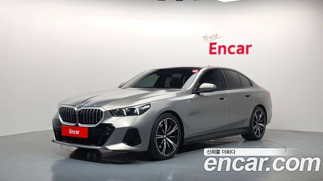BMW 5 Series, 2025