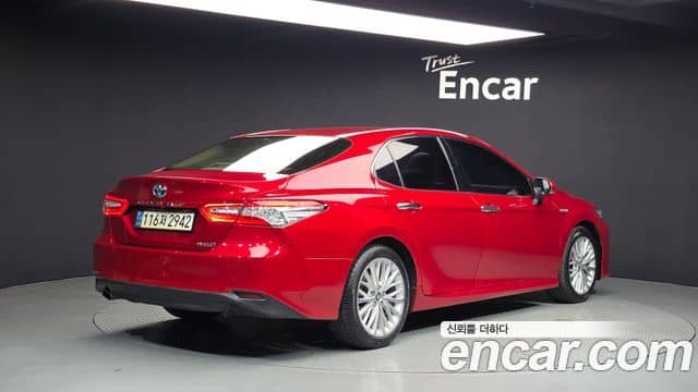 Toyota Camry, 2019