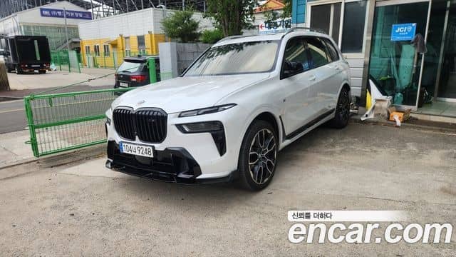 BMW X7, 2023