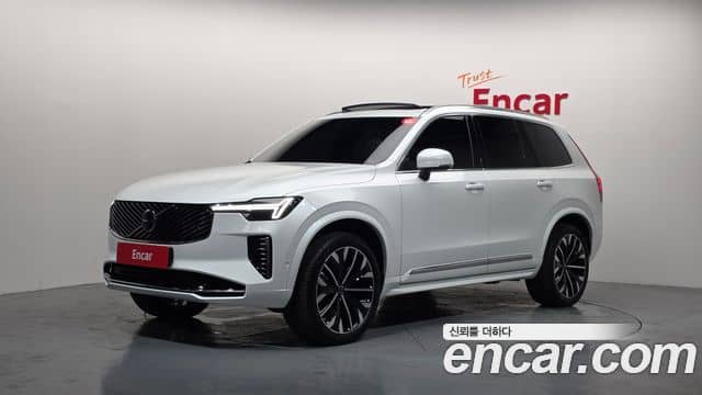 Volvo XC90, 2025