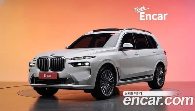 BMW X7, 2025