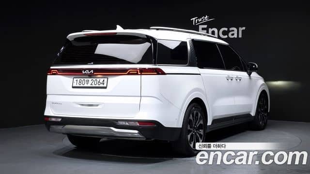 Kia Carnival, 2022