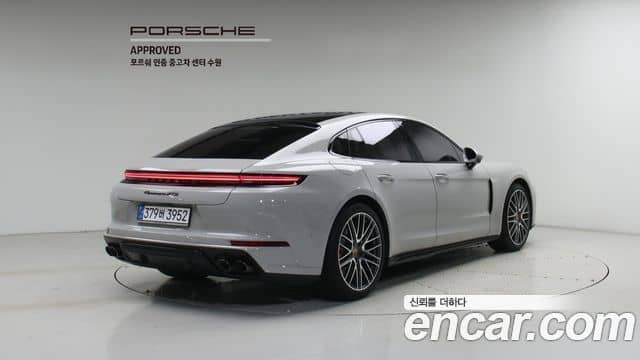 Porsche Panamera, 2025