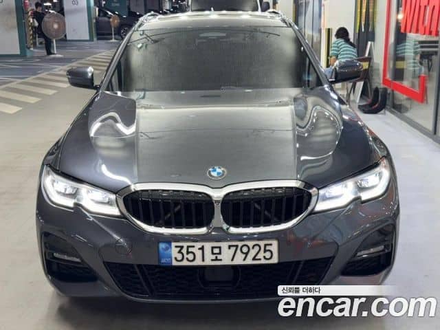 BMW 3 Series, 2022