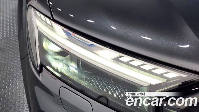 Audi SQ7, 2025