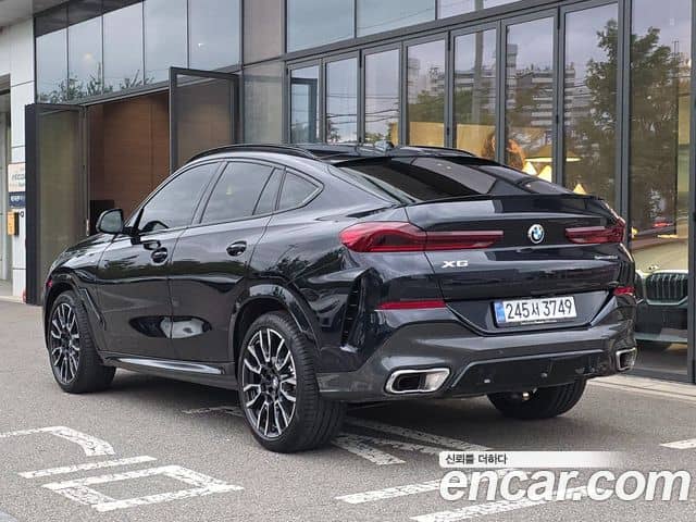 BMW X6, 2025