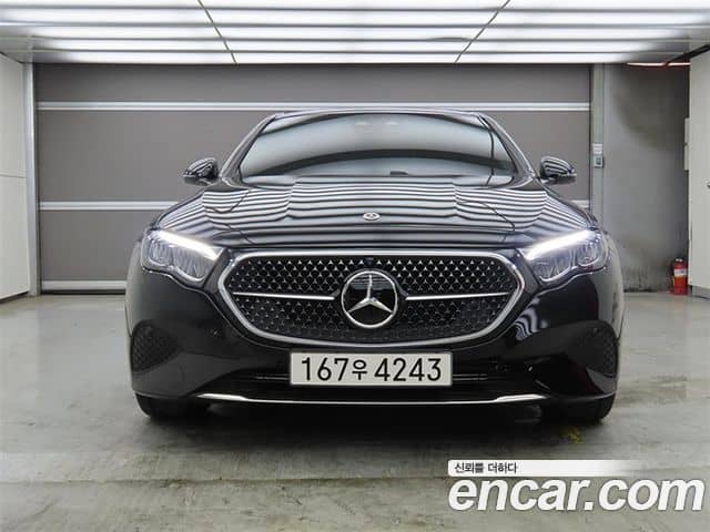 Mercedes-Benz E-Class, 2025