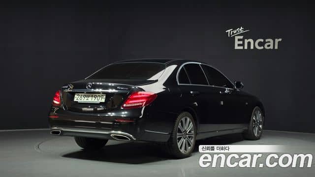 Mercedes-Benz E-Class, 2019