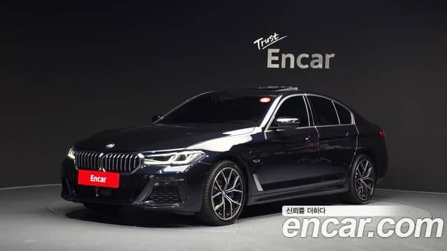 BMW 5 Series, 2022