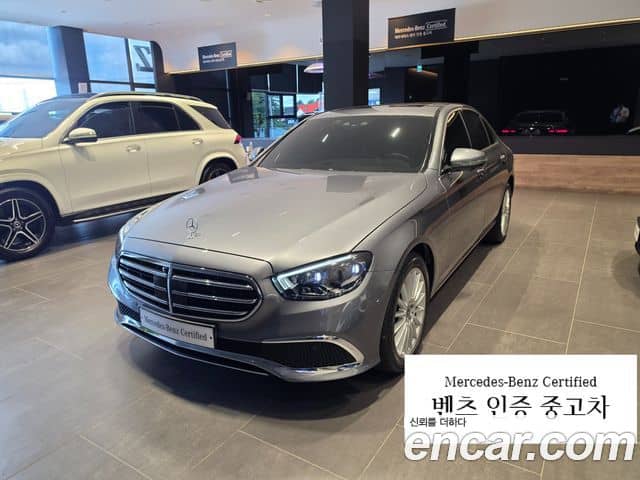 Mercedes-Benz E-Class, 2023