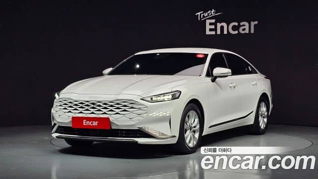 Kia K8, 2022