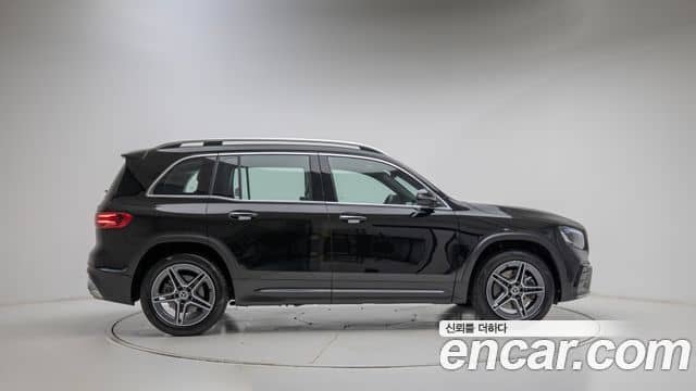 Mercedes-Benz GLB-Class, 2025