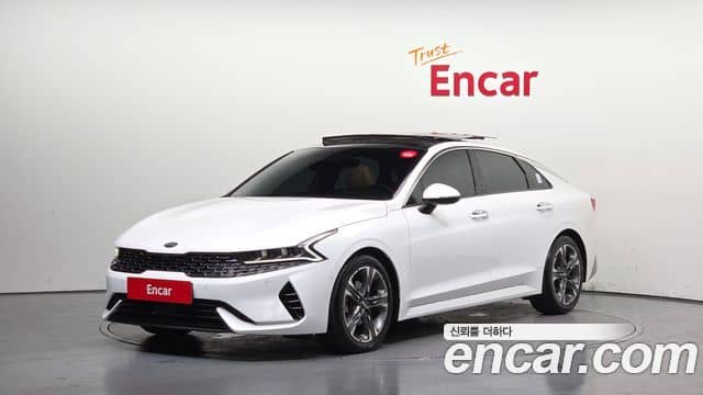 Kia K5, 2021