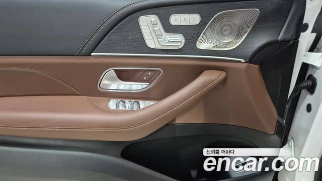 Mercedes-Benz GLE-Class, 2025